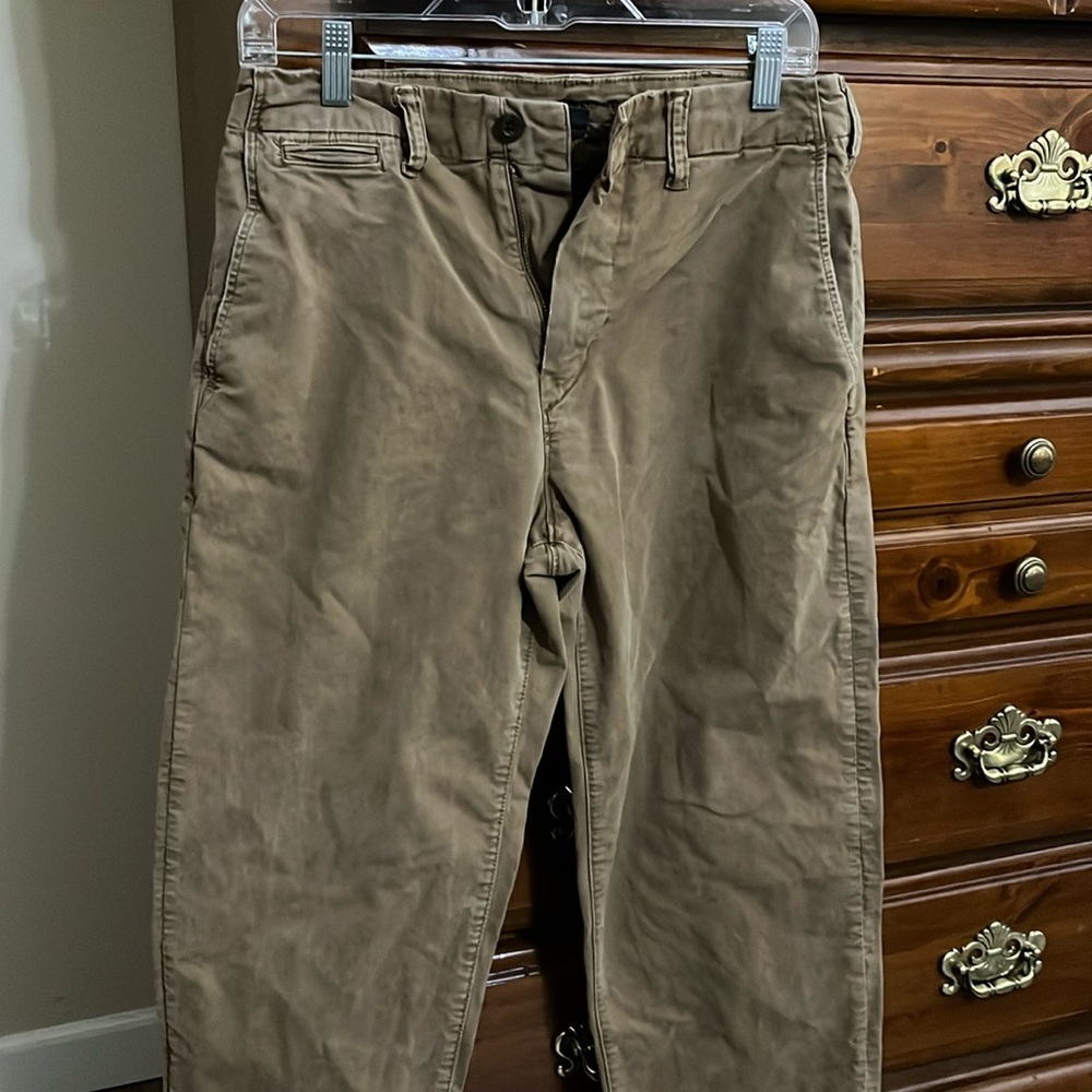 American Eagle brown baggy jeans. Wore maybe twice.
